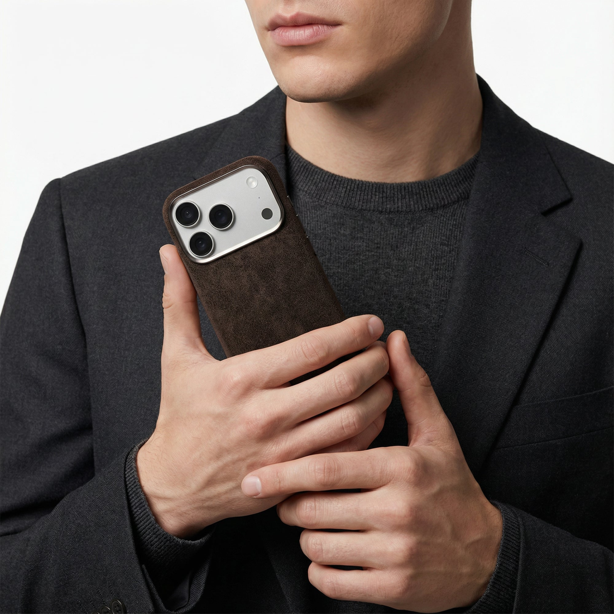 iPhone 17 Pro Max - Coque Alcantara - Marron Chocolat
